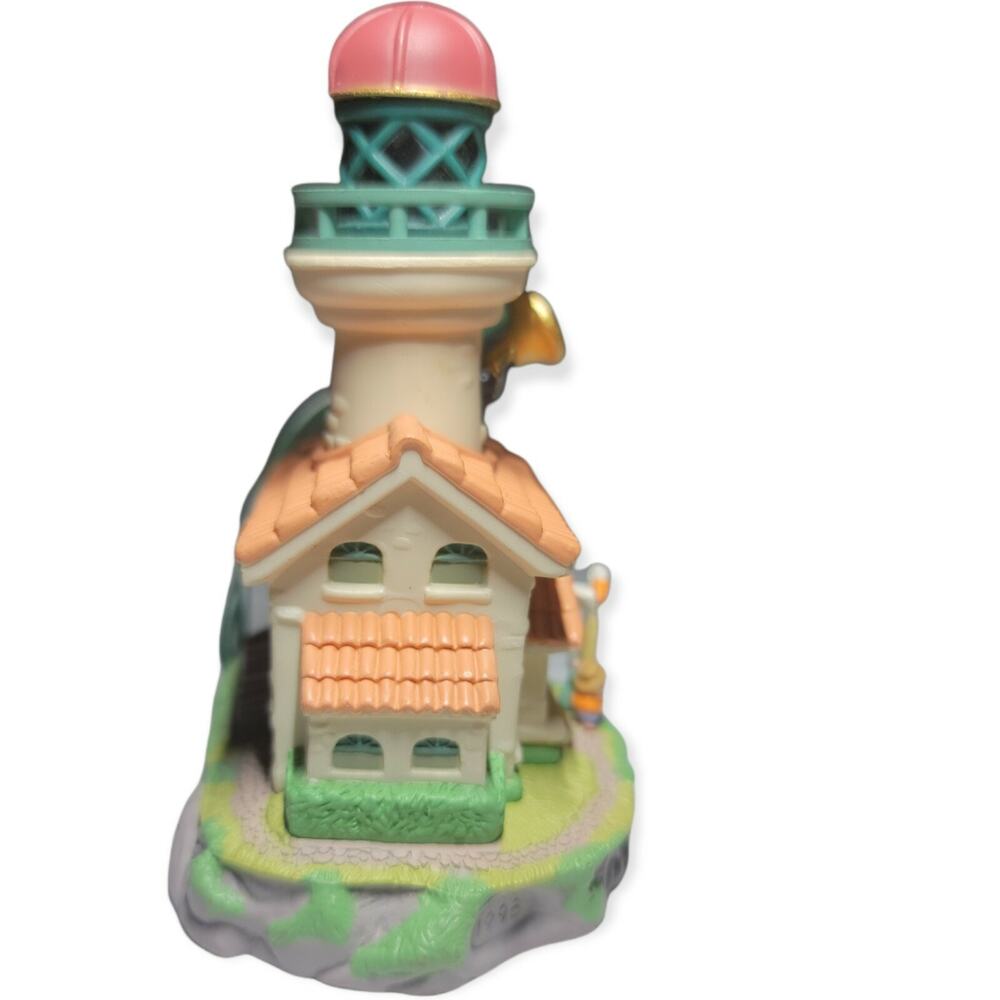 Hallmark MAGIC Keepsake Ornament 1998 Lighthouse Greetings‎ - 2nd in Series - Picture 4 of 5